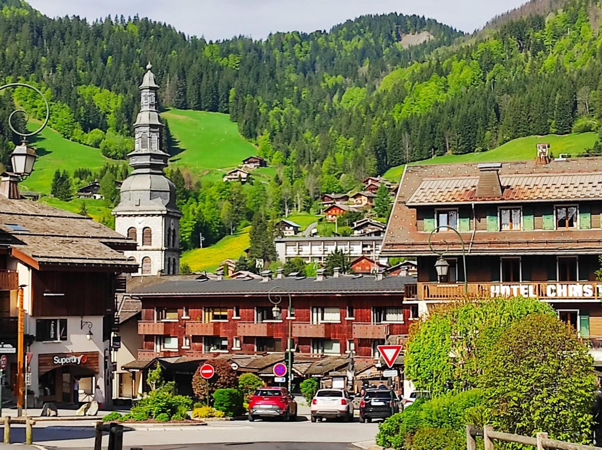 Le Week-End 3 Etoiles, Plein Centre Ville La Clusaz Bagian luar foto